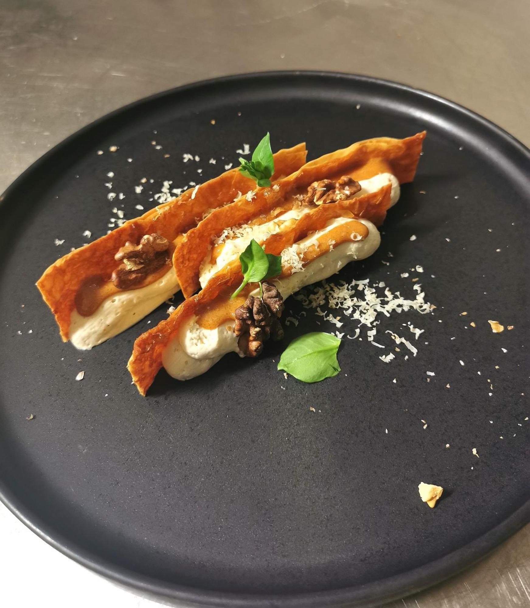 拉路特爱格特酒店 Bozouls 外观 照片